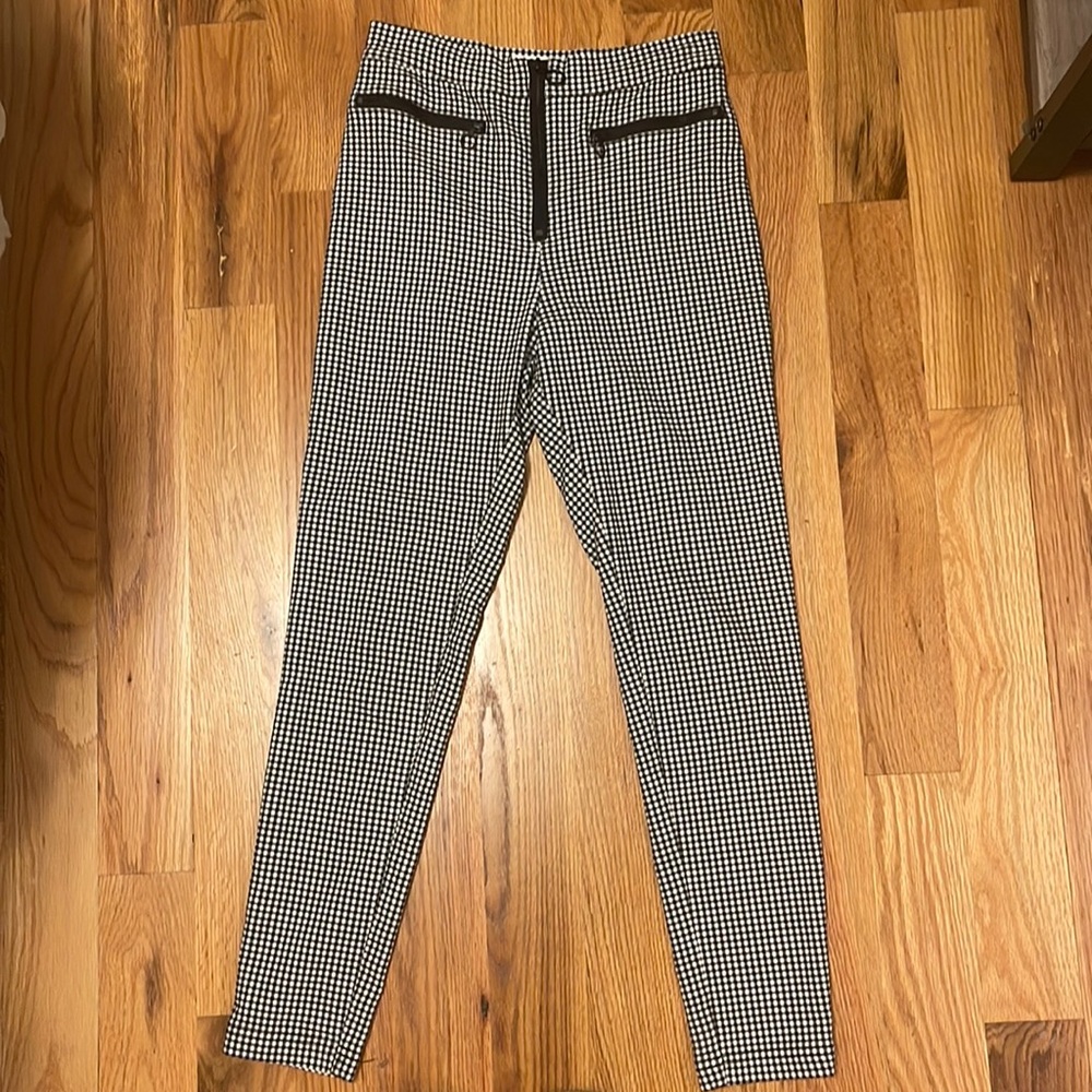 Size 4 URBAN OUTFITTERS plaid super soft pants